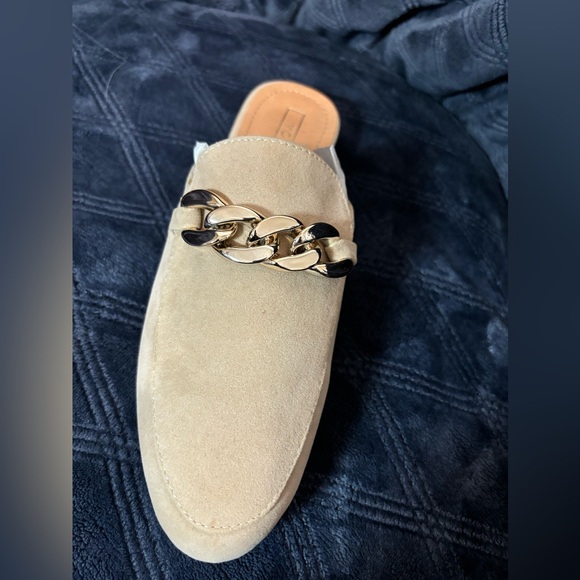 Slip on Mule - Picture 2 of 3